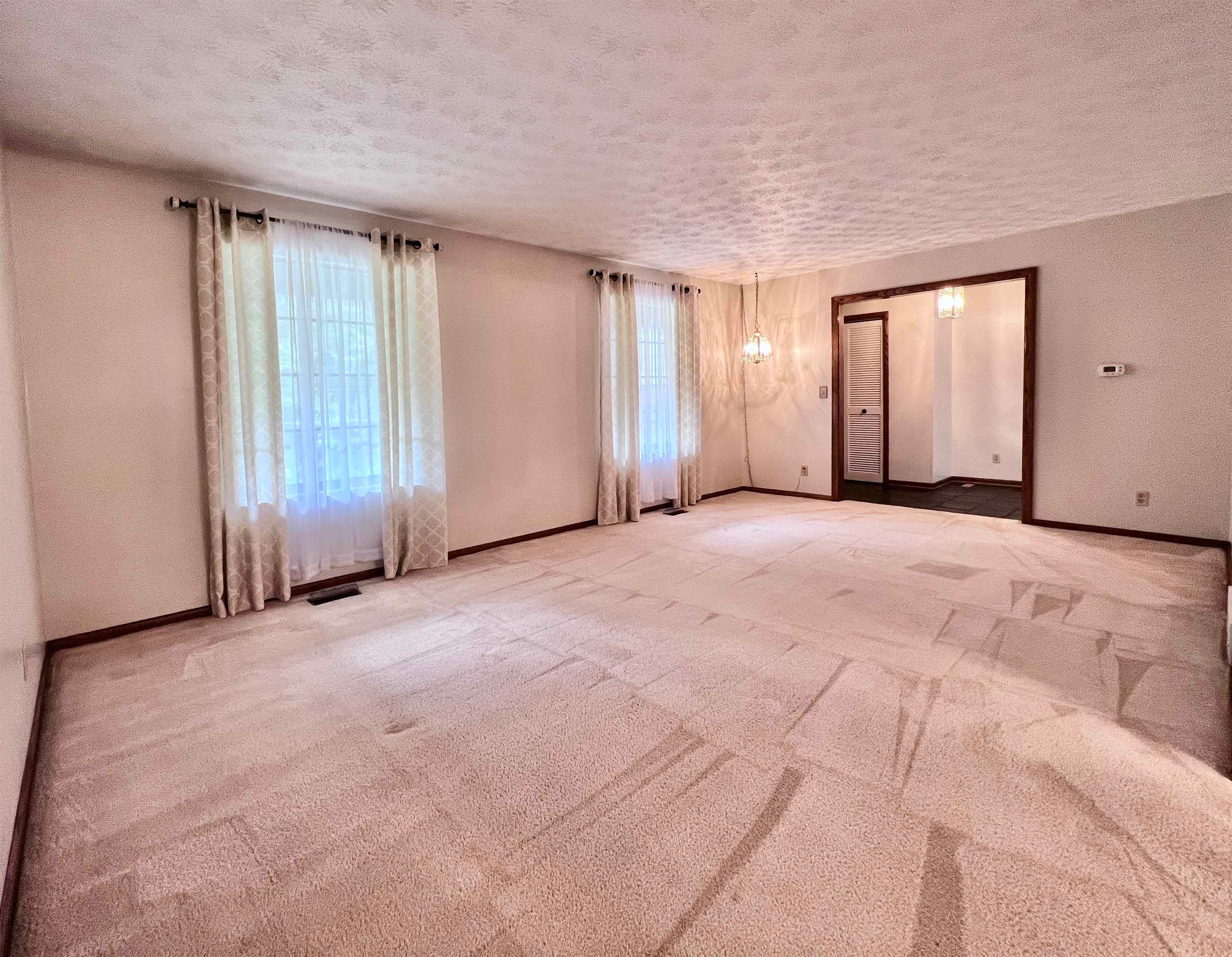 3110 Ferguson Road Huntington, WV 25705 - Photo 2 of 16 Gallery Image 2