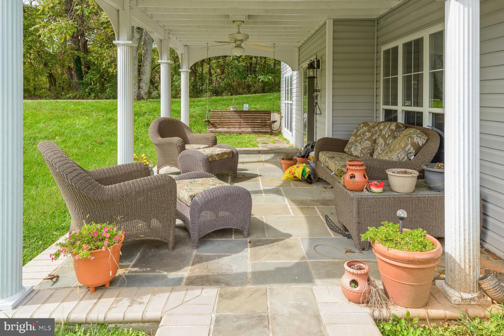 4232 Lawnvale Drive Gainesville, VA 20155 - Photo 32 of 36