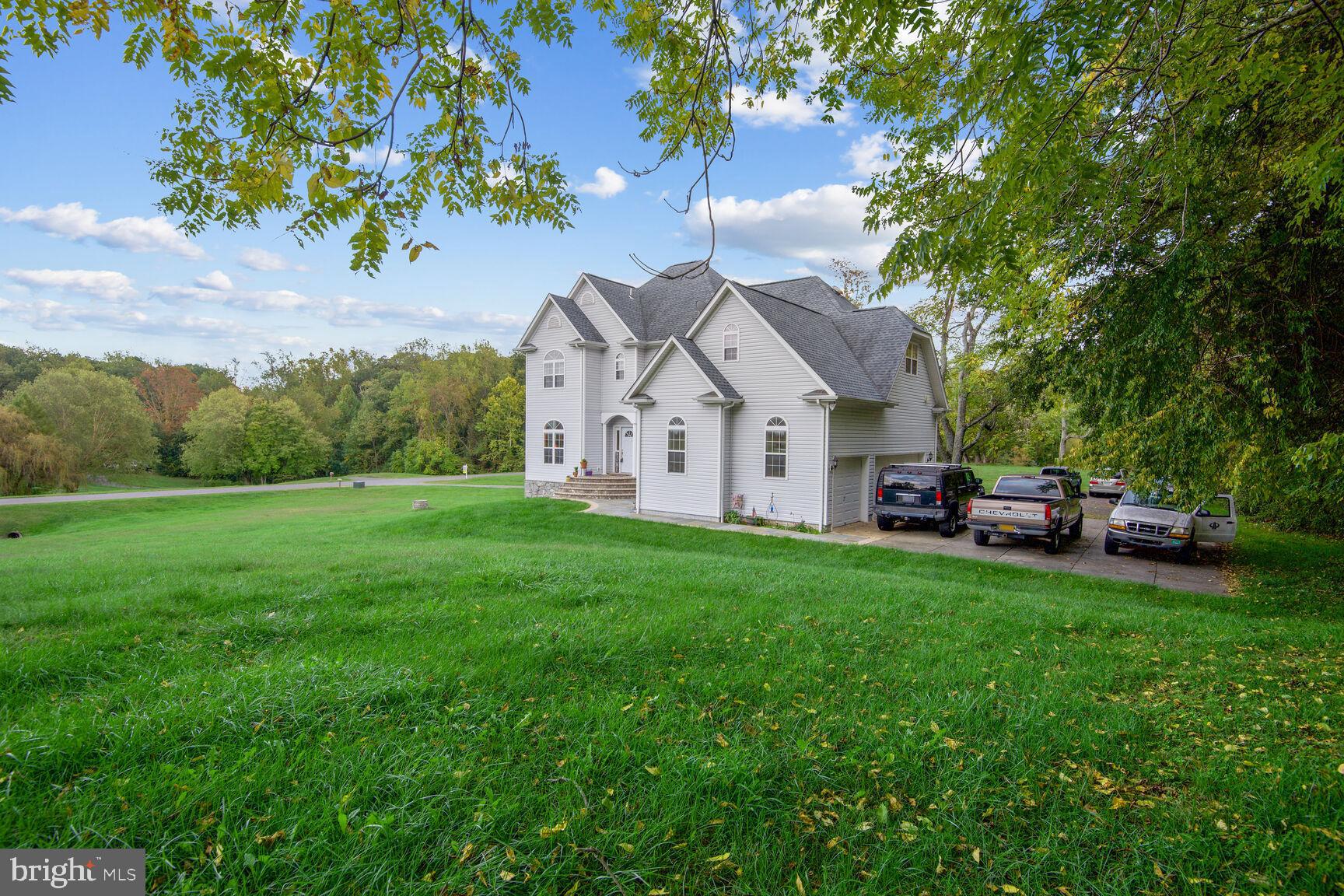 4232 Lawnvale Drive Gainesville, VA 20155 - Photo 4 of 36