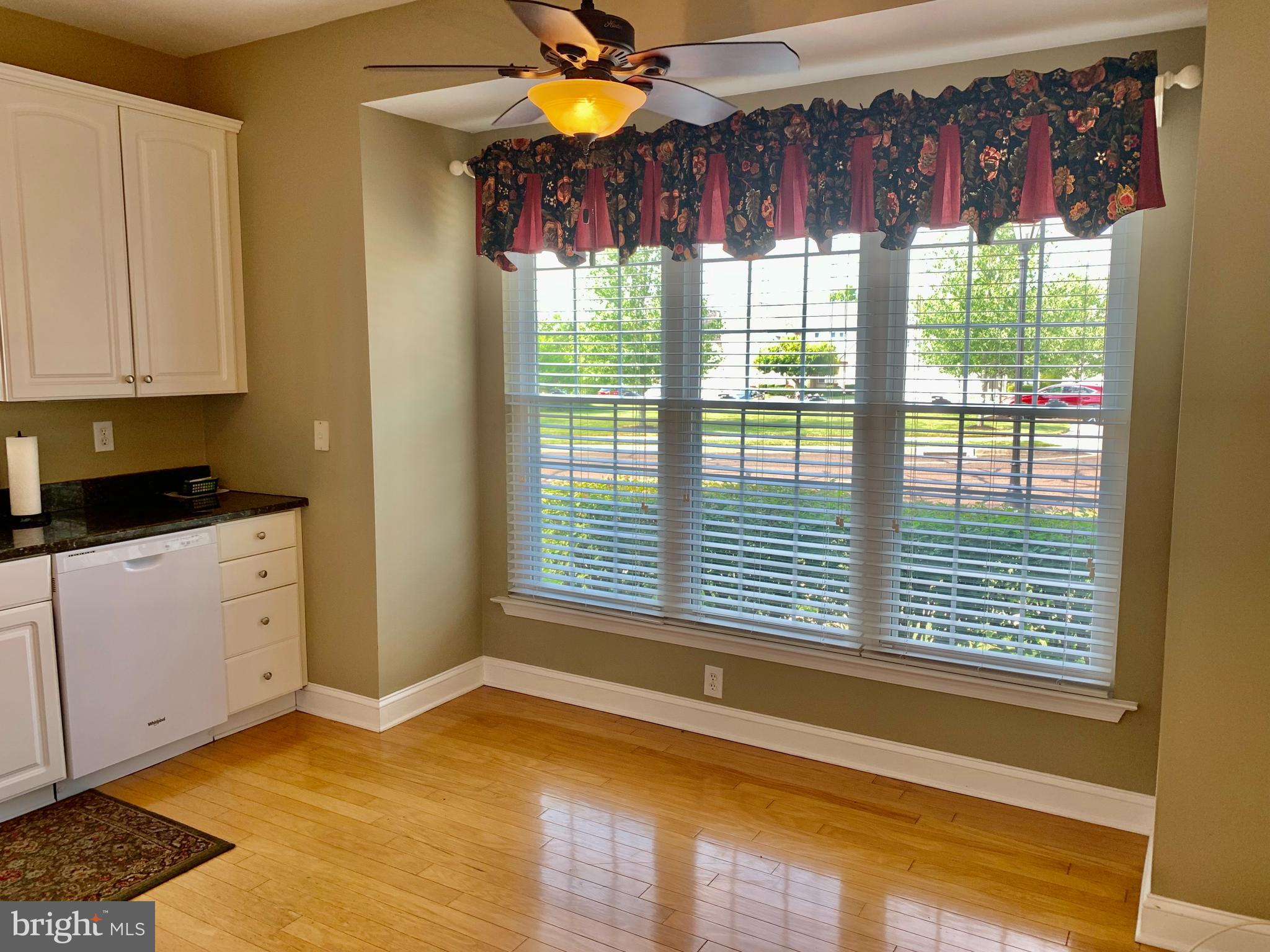 1619 Yorktown Road, Unit 49 Jamison, PA 18929 - Photo 20 of 39 large kitchen windows