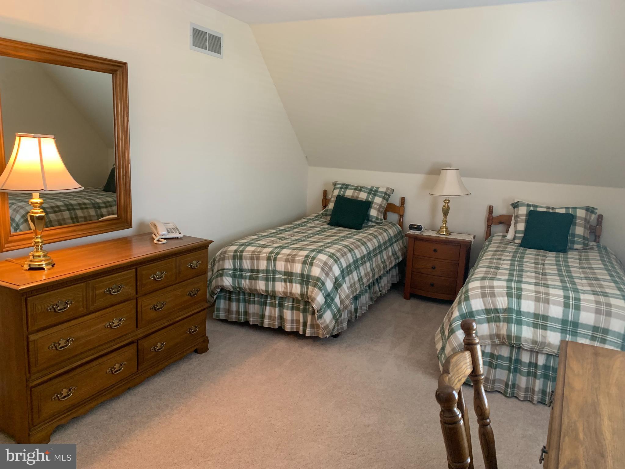1619 Yorktown Road, Unit 49 Jamison, PA 18929 - Photo 30 of 39 2nd bedroom upstairs