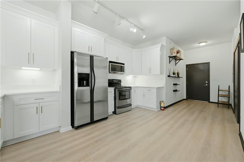 5300 Peachtree Road, Unit 3309 Chamblee, GA 30341 - Photo 3 of 26