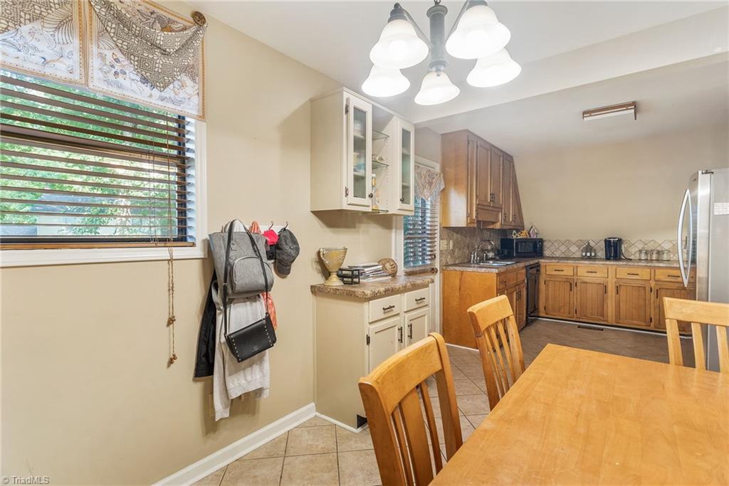 5935 Frye Bridge Road Clemmons, NC 27012 - Photo 8 of 25 Gallery Image 8