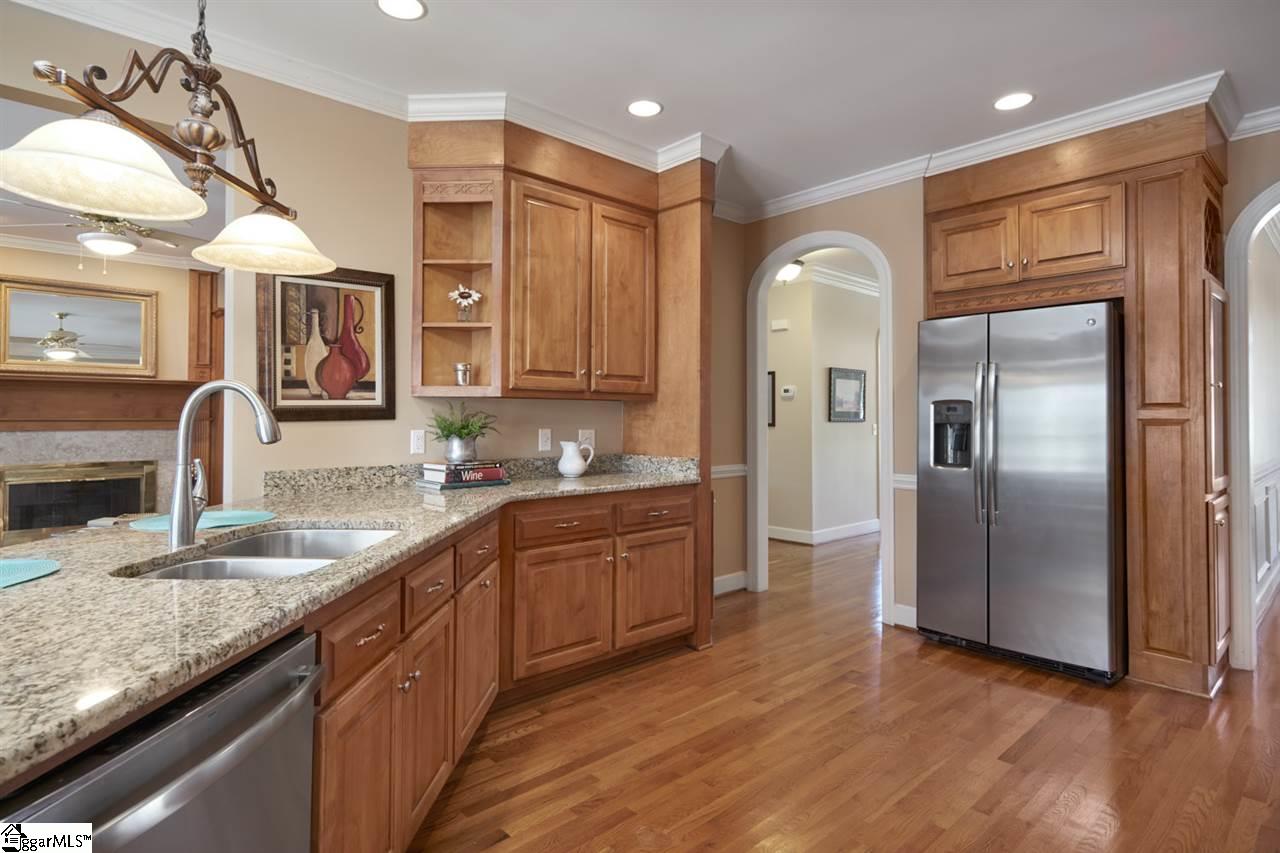 6 Linfield Court Simpsonville, SC 29681 - Photo 8 of 36 Gallery Image 8
