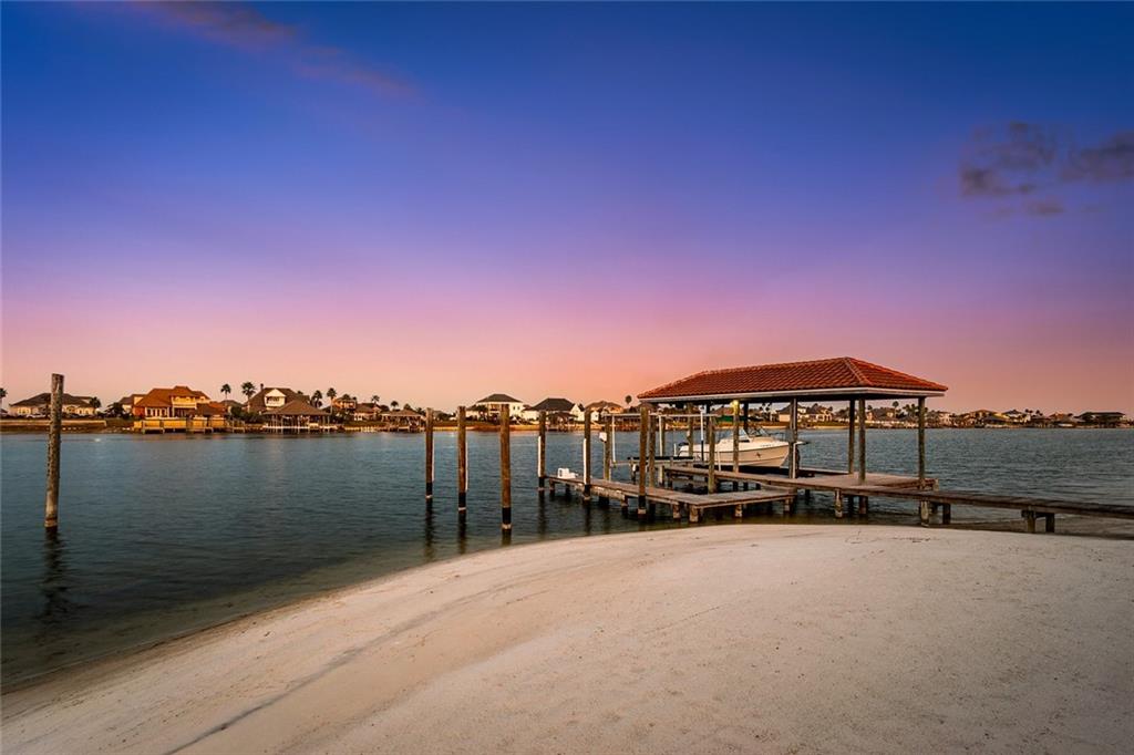 1113 Lakeshore Boulevard Slidell, LA 70461 - Photo 2 of 60