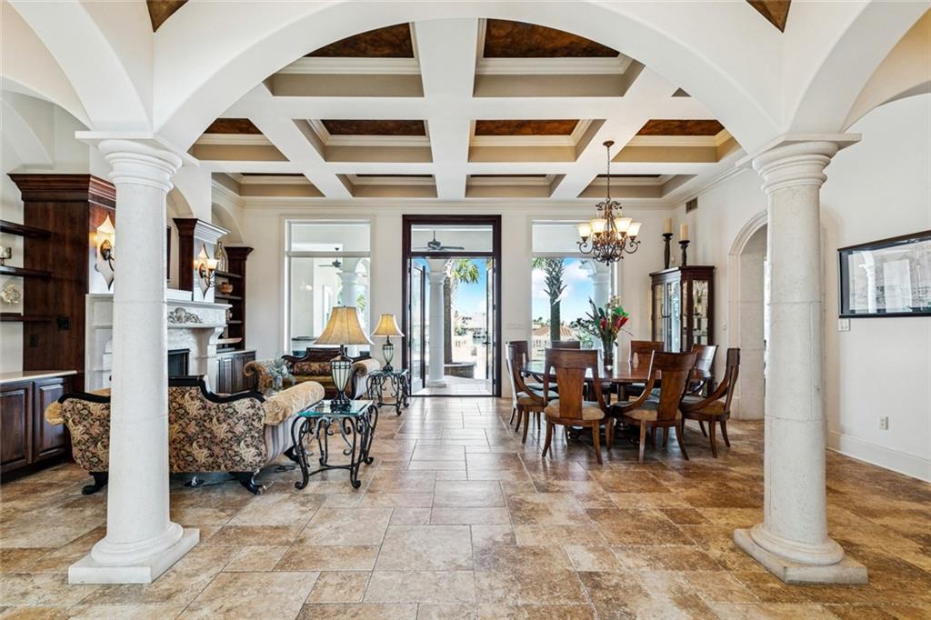 1113 Lakeshore Boulevard Slidell, LA 70461 - Photo 6 of 60