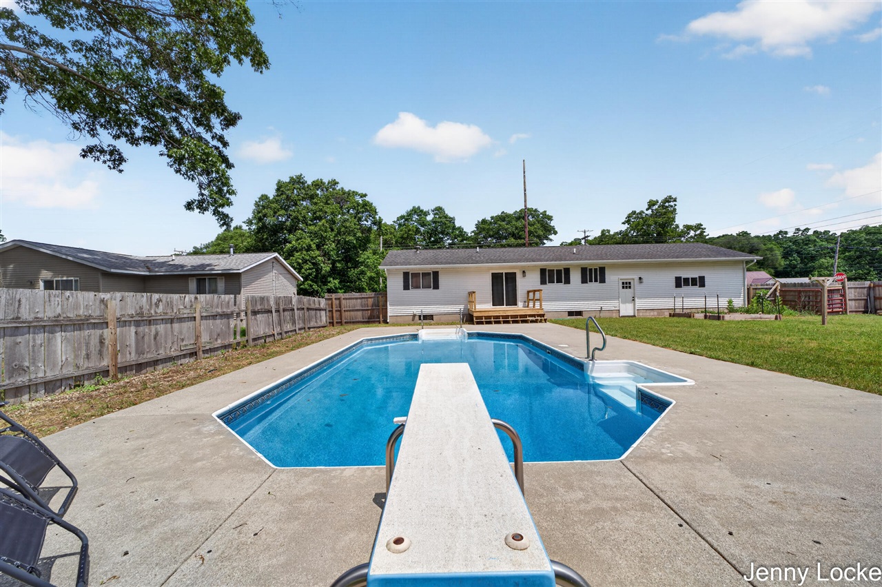 2391 MacArthur Road Muskegon, MI 49442 - Photo 36 of 41