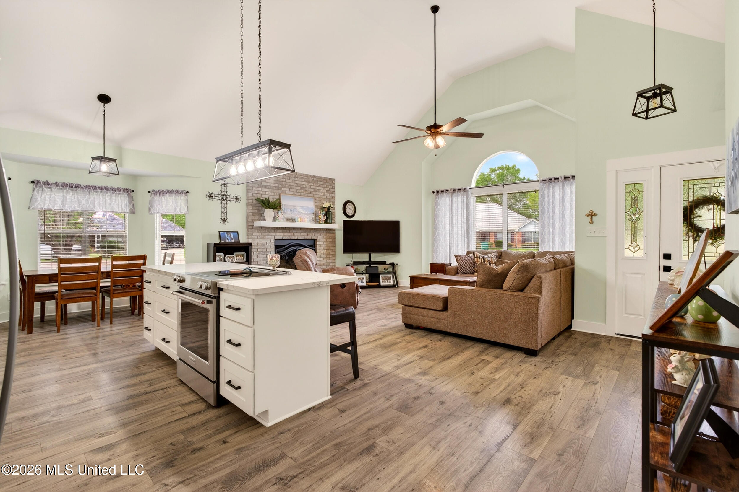 8007 Fishook Lane Picayune, MS 39466 - Photo 11 of 59 19_kitchen3