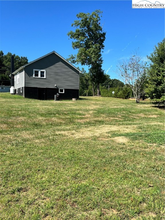 1753 Hopewell Road Morganton, NC 28655 - Photo 5 of 25 Gallery Image 5
