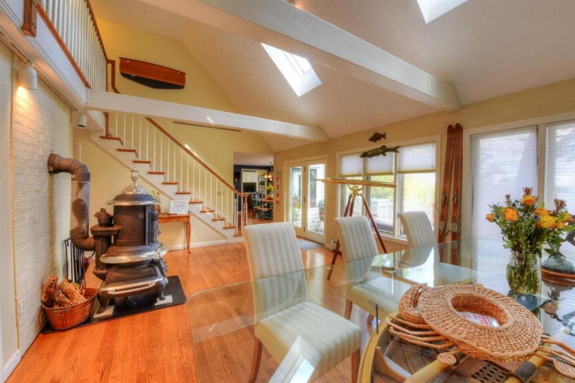 26 Cove Road Forestdale, MA 02644 - Photo 13 of 35 a view of entryway with livingroom and furniture