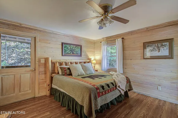 $625,000 | 3514 Olde Tyme Way, Sevierville, TN 37862