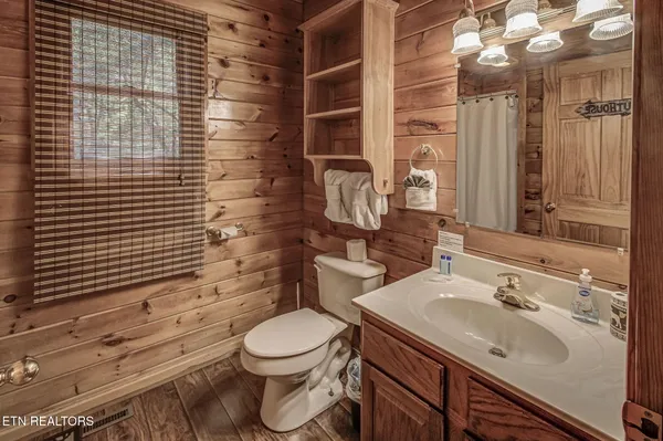 $625,000 | 3514 Olde Tyme Way, Sevierville, TN 37862