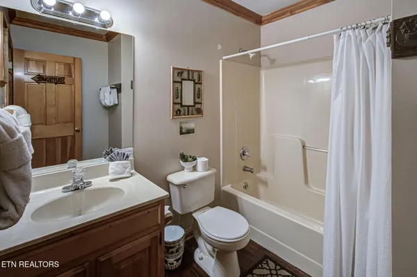 $625,000 | 3514 Olde Tyme Way, Sevierville, TN 37862