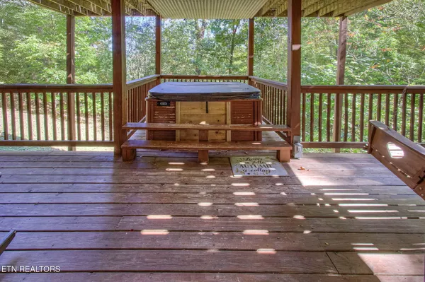 $625,000 | 3514 Olde Tyme Way, Sevierville, TN 37862