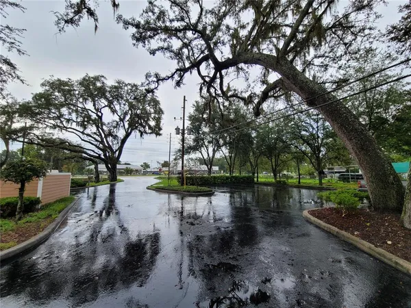 $825 | 37310 Pure Water Way, Unit SUITE V, Zephyrhills, FL 33541