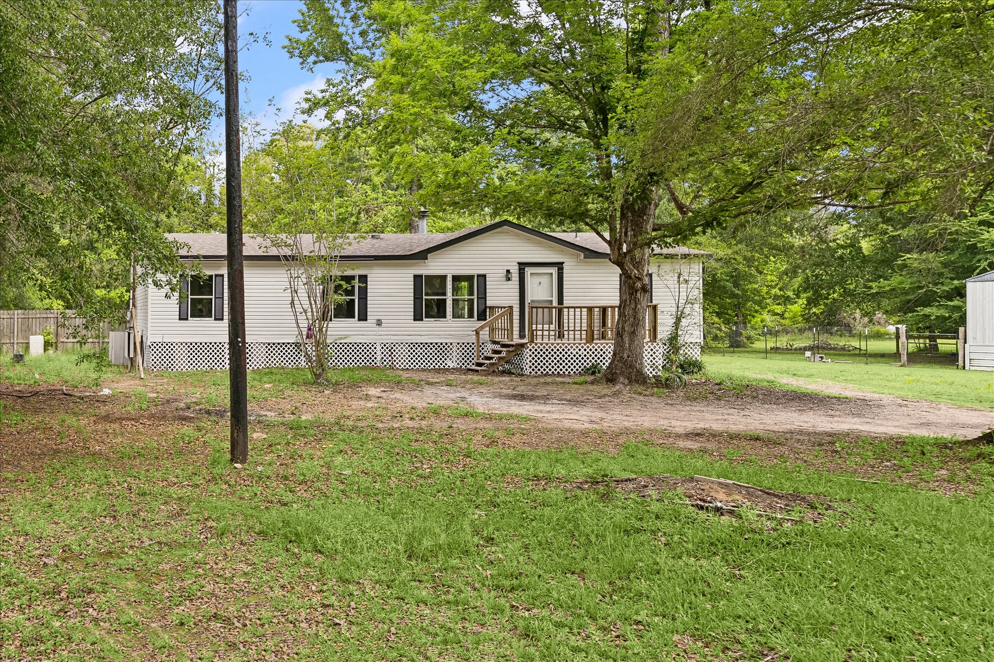 14891 Jim Stowe Road Conroe, TX 77302 - Photo 18 of 23