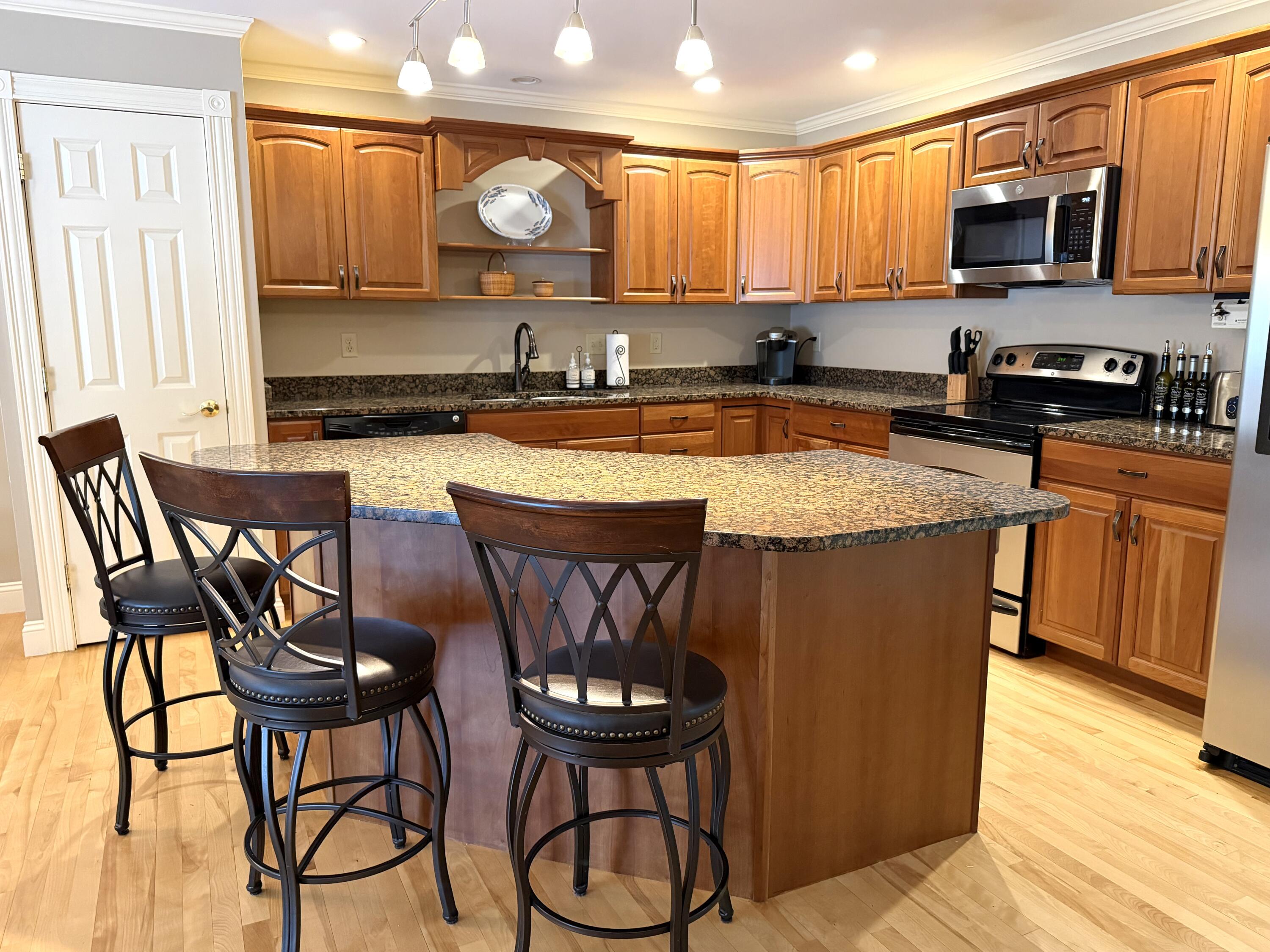 36 Kathryn Lane, Unit 36 Bangor, ME 04401 - Photo 18 of 60 18