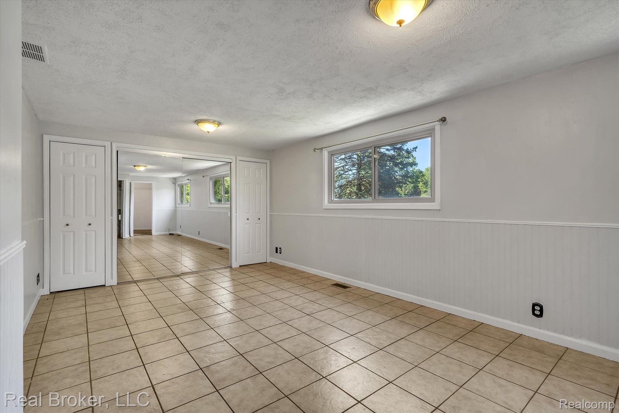 21420 Superior Road Taylor, MI 48180 - Photo 40 of 50 Gallery Image 40
