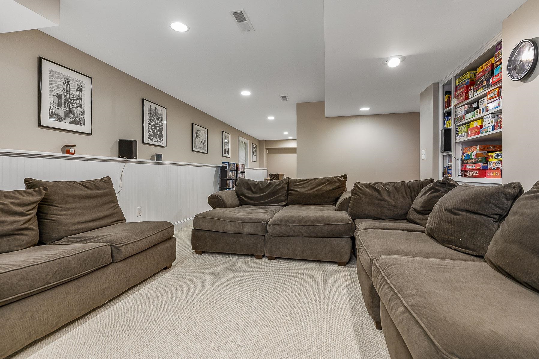 5 Chandler Lane Amherst, NH 03031 - Photo 38 of 60