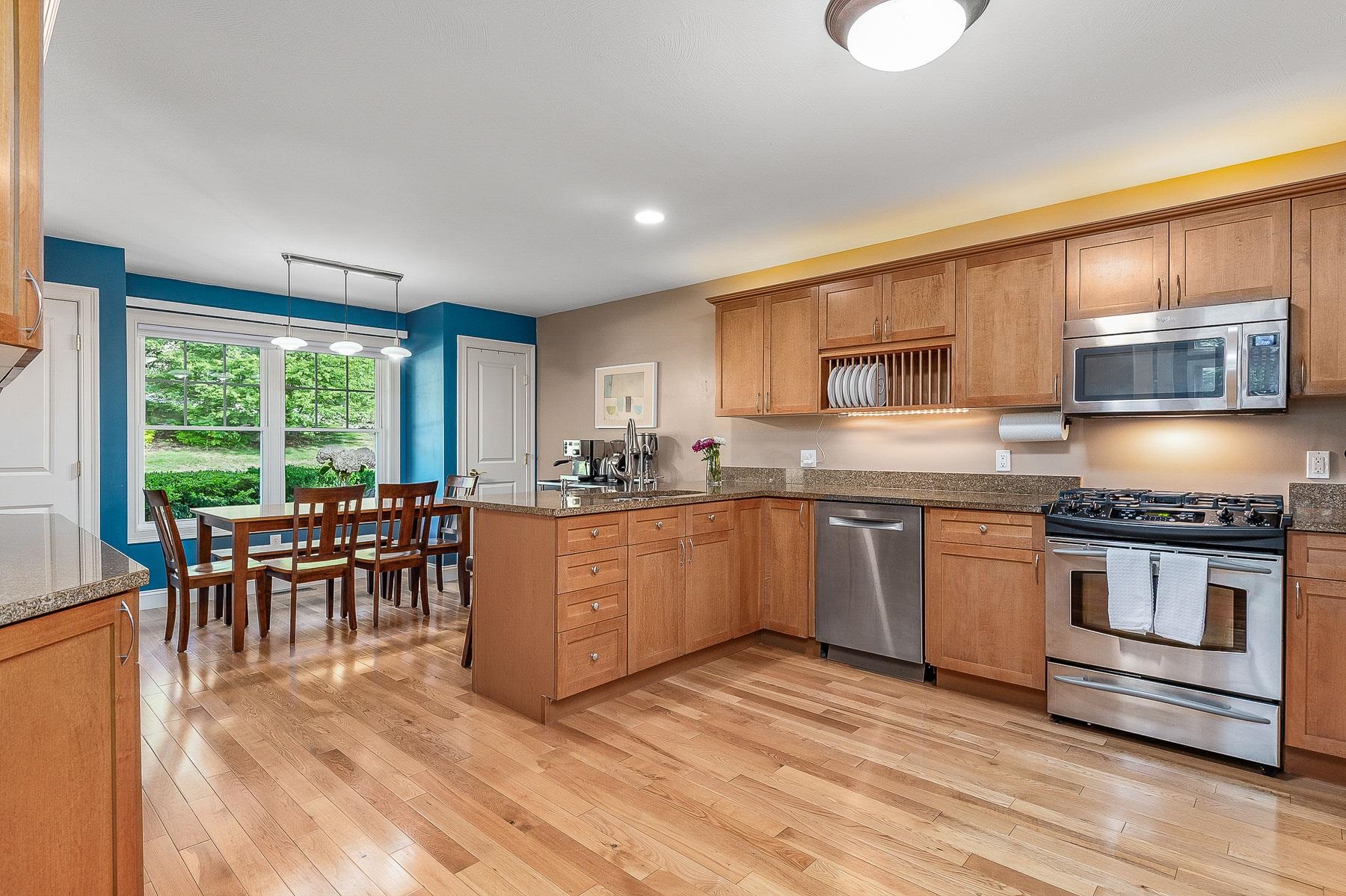 5 Chandler Lane Amherst, NH 03031 - Photo 5 of 60