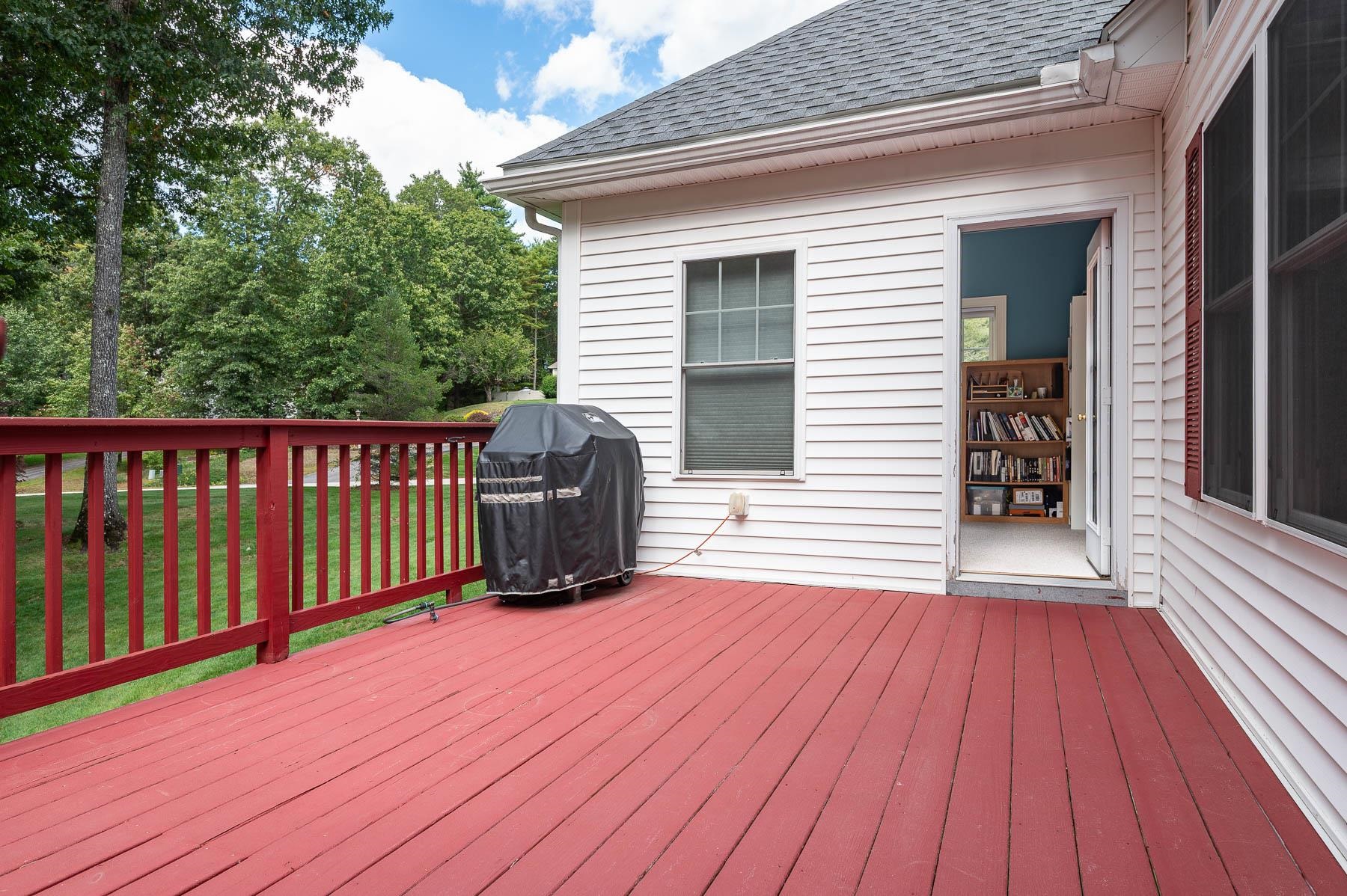 5 Chandler Lane Amherst, NH 03031 - Photo 52 of 60