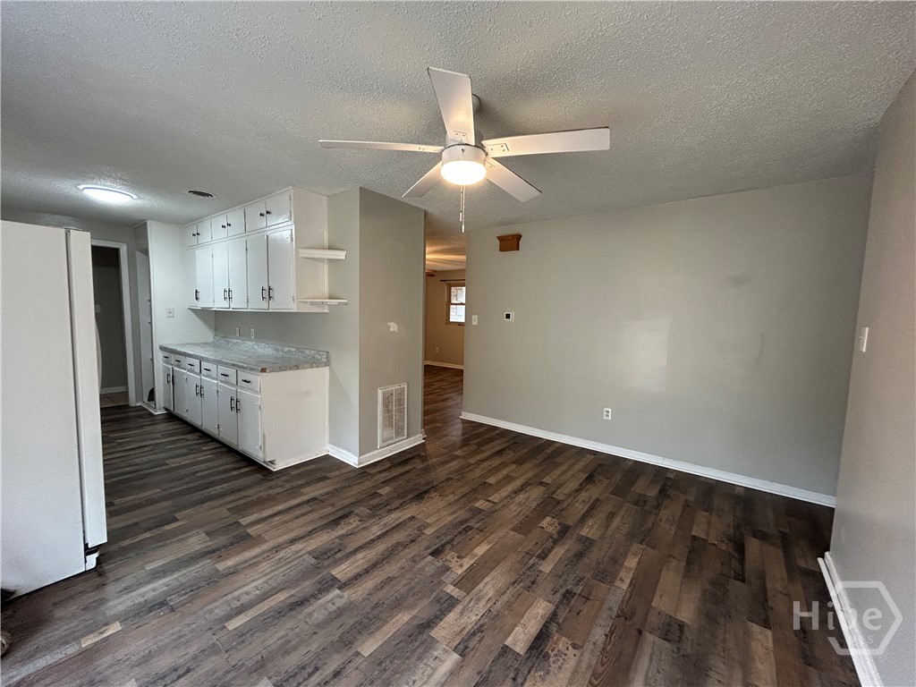 321 Sharondale Road Savannah, GA 31419 - Photo 12 of 27