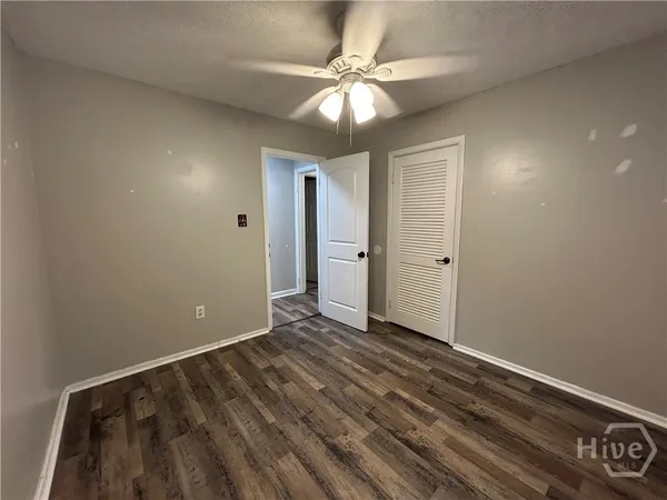 $2,500 | 321 Sharondale Road, Savannah, GA 31419