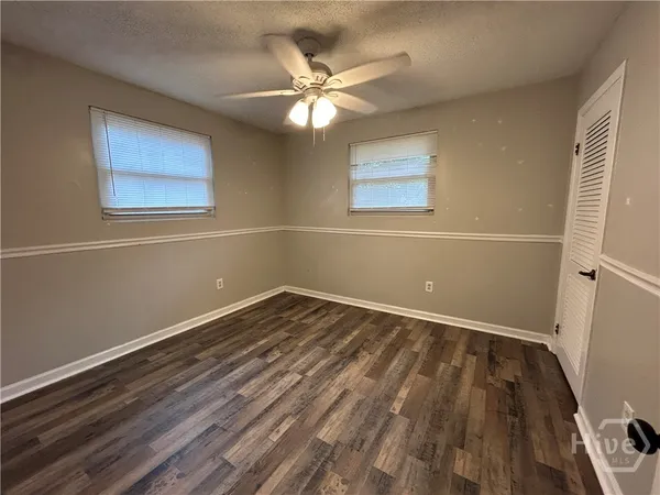 $2,500 | 321 Sharondale Road, Savannah, GA 31419