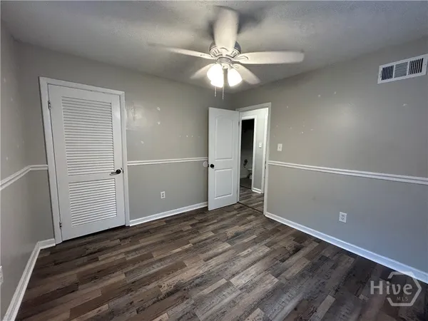 $2,500 | 321 Sharondale Road, Savannah, GA 31419