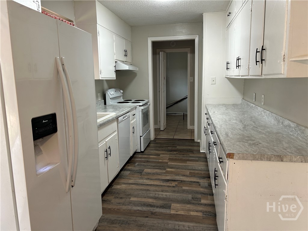 321 Sharondale Road Savannah, GA 31419 - Photo 6 of 27