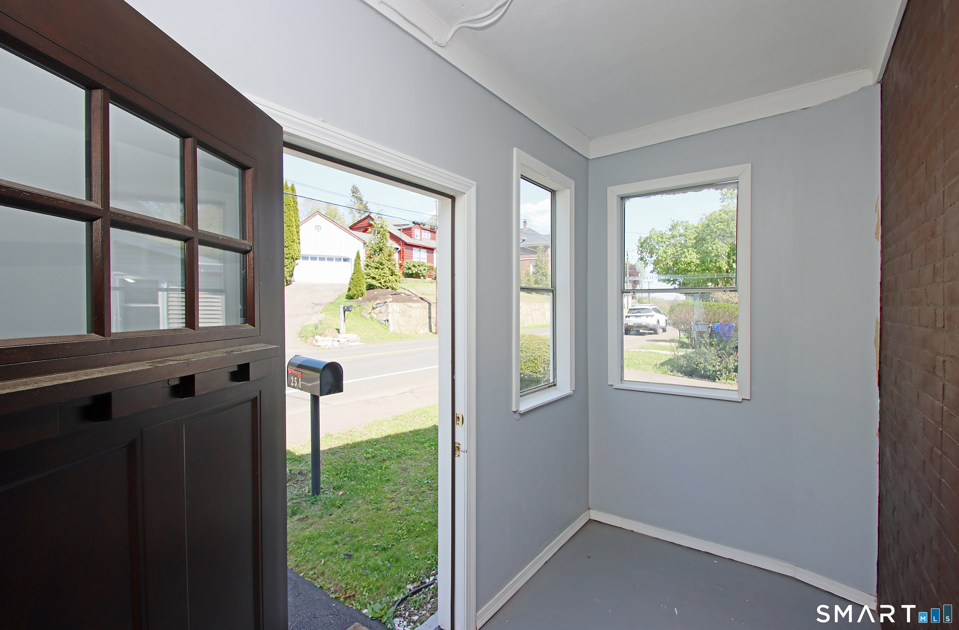 251 Riverside Street Watertown, CT 06779 - Photo 3 of 24