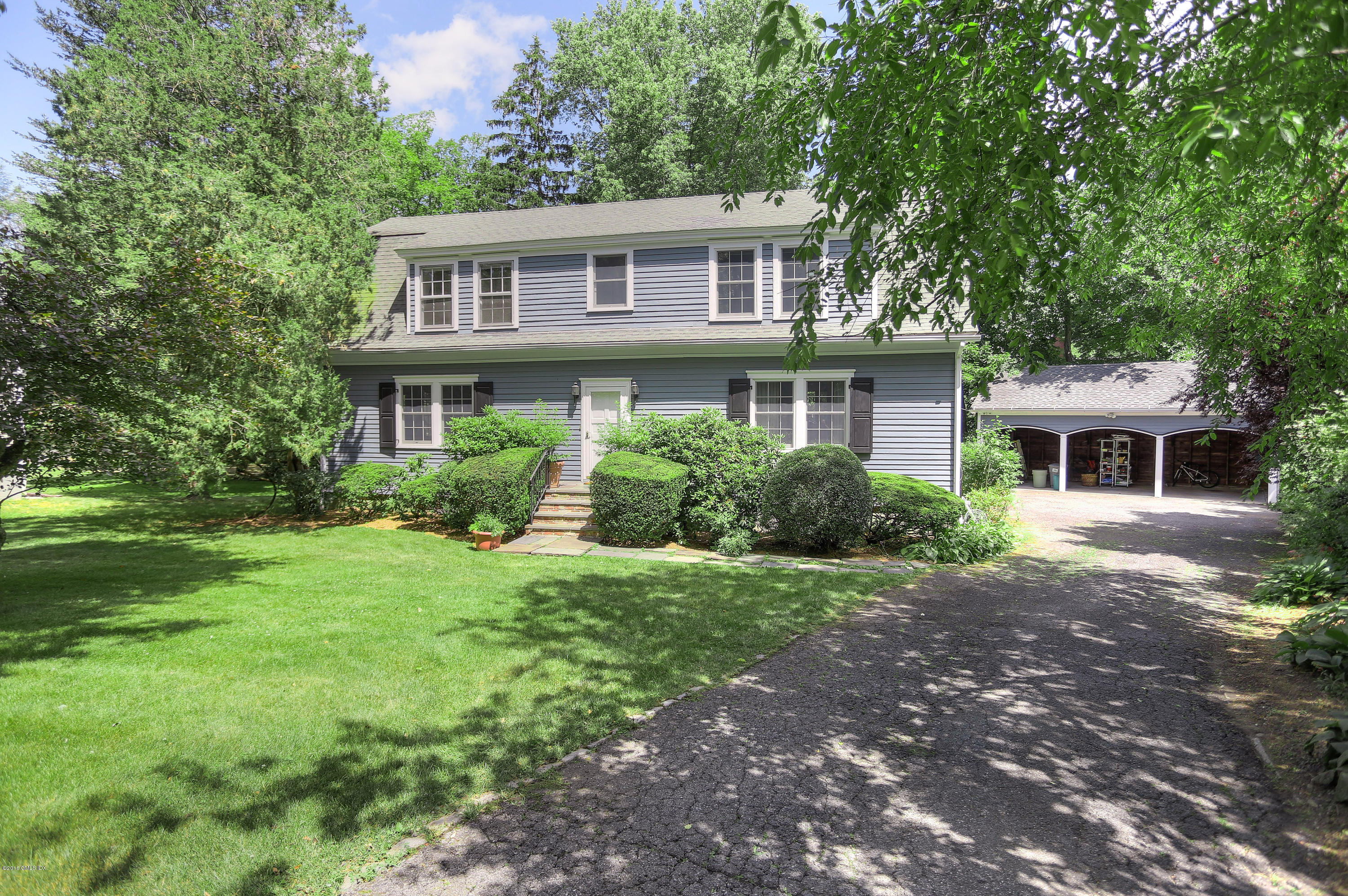 63 Lockwood Road Riverside, CT 06878 - Photo 17 of 18 63 Lockwood Rd Riverside CT-print-021-9-