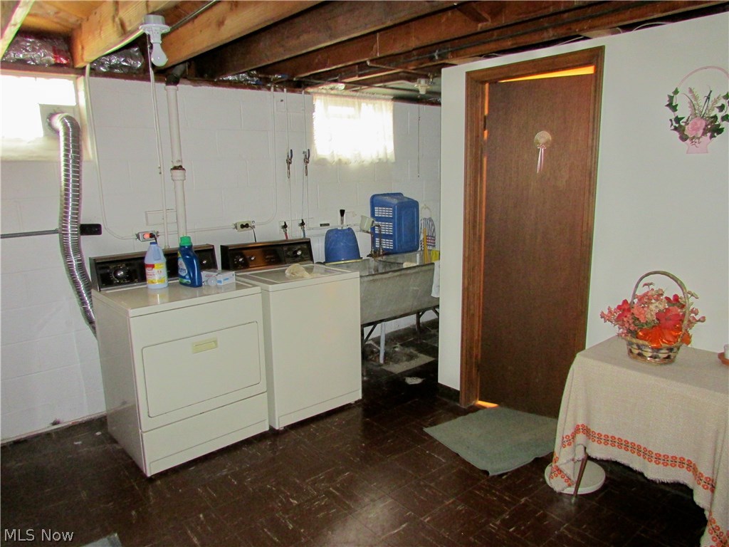 8004 Spring Garden Road Cleveland, OH 44129 - Photo 15 of 18 Gallery Image 15