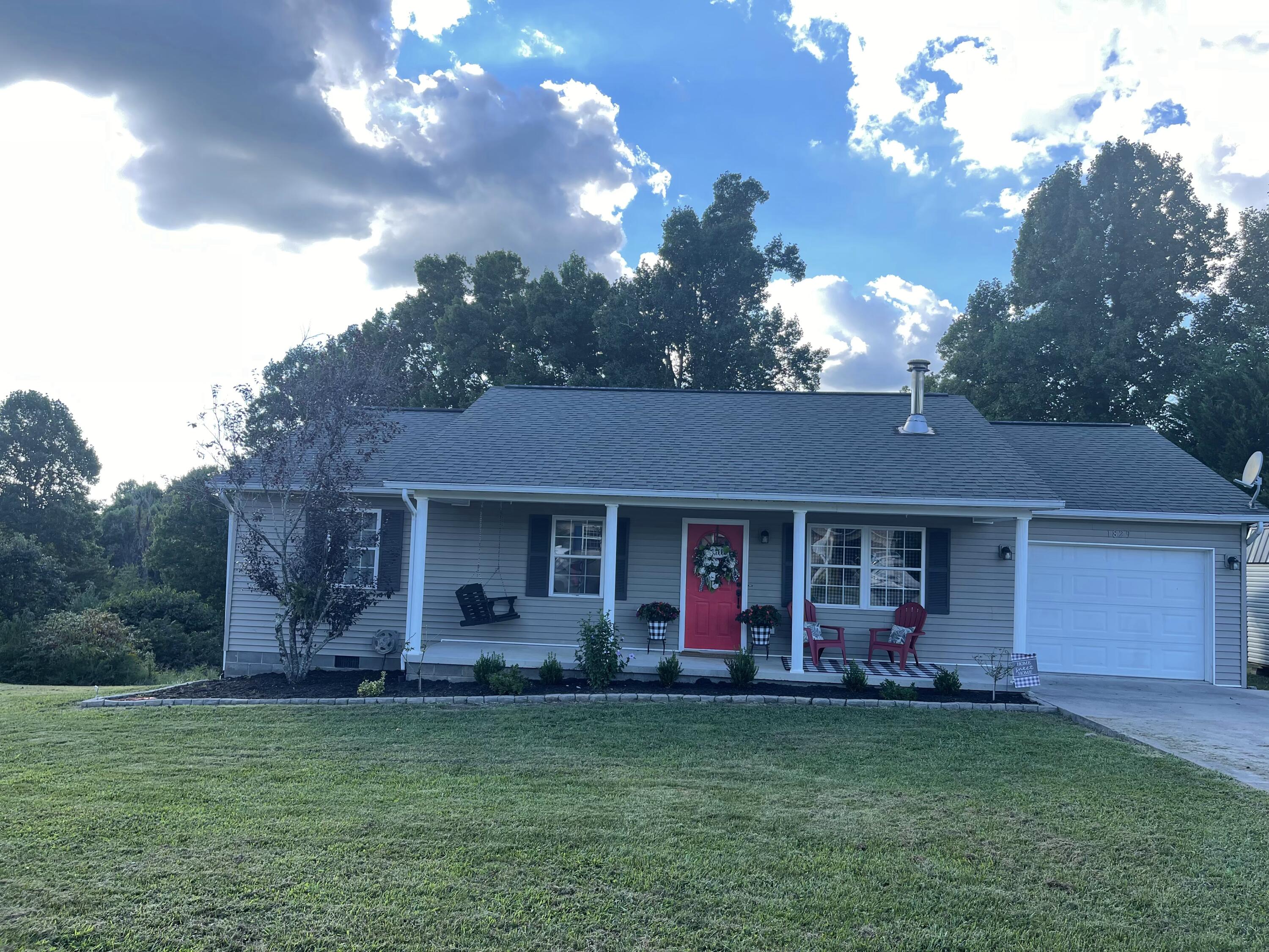 1829 Laurel River Road London, KY 40744 - Photo 2 of 60 IMG_9573