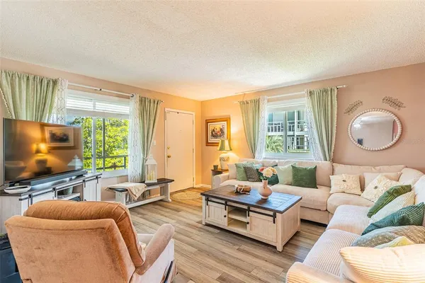 $109,990 | 1700 6th Street Northwest, Unit C31, Winter Haven, FL 33881