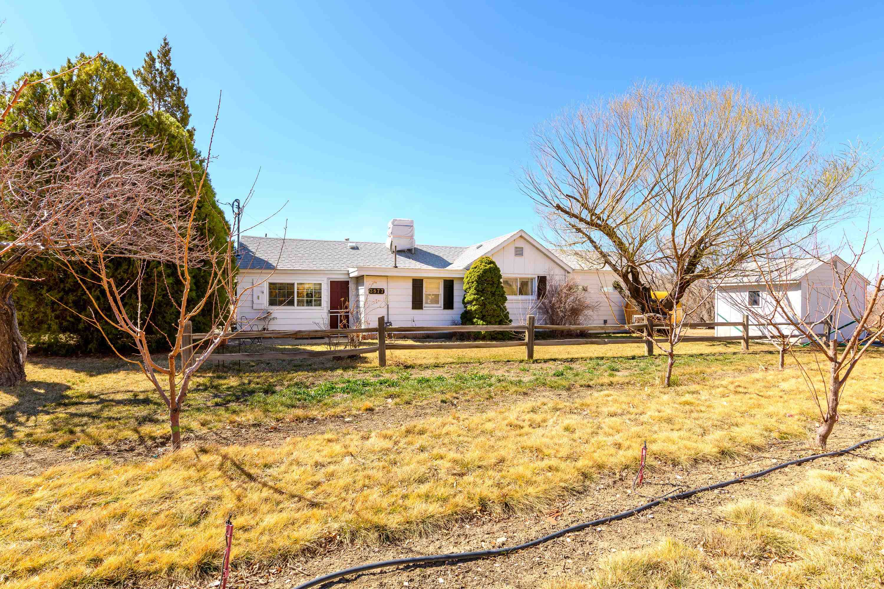 3877 North River Road, Palisade, CO 81526 Compass