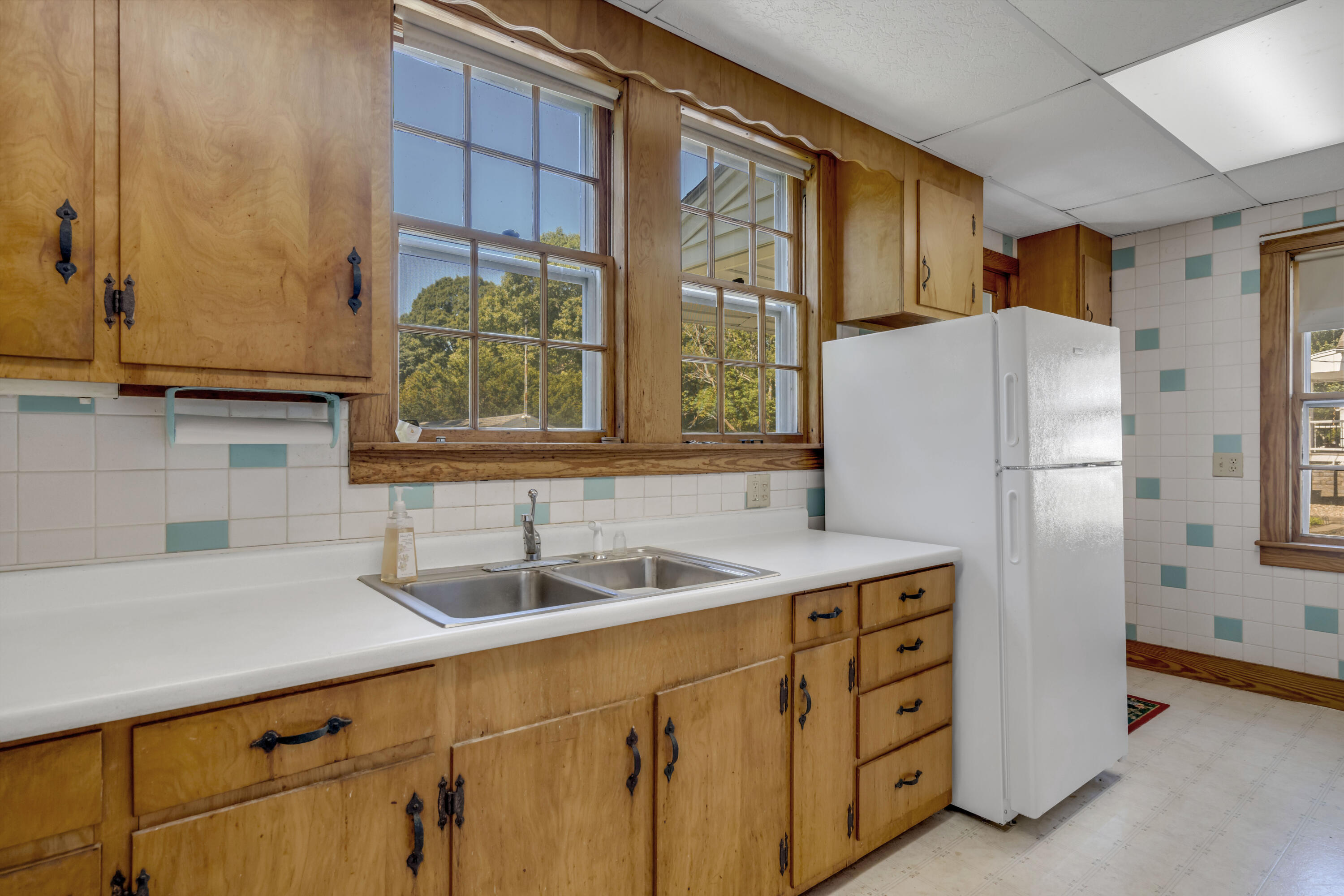 93 Old Dennett Road Kittery, ME 03904 - Photo 14 of 47 93 Old Dennett Rd, Kittery
