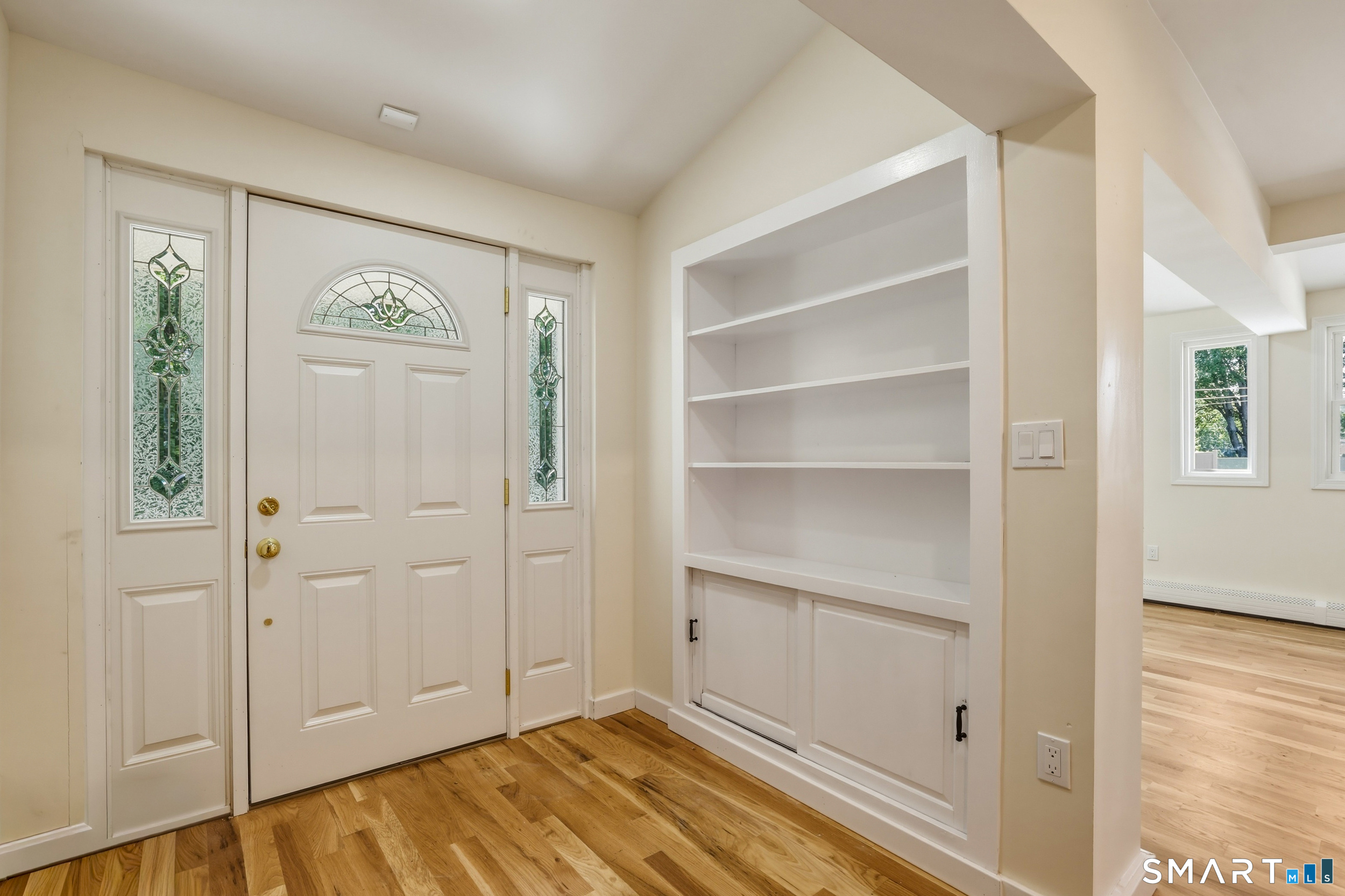 461 Mountain Road Newington, CT 06111 - Photo 15 of 21