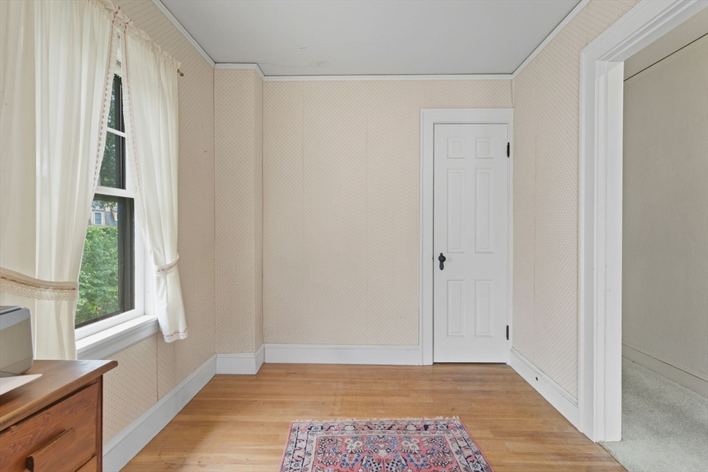 59 Charlotte Road Newton, MA 02459 - Photo 27 of 42