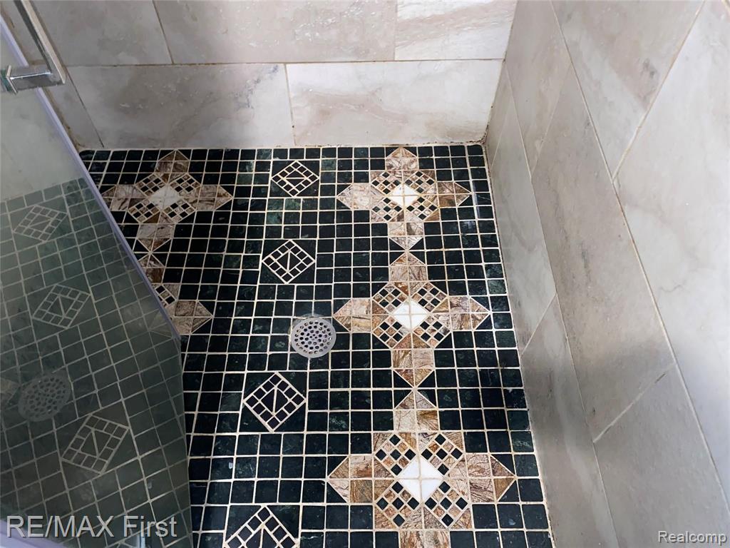 2851 Harrington Road Rochester Hills, MI 48307 - Photo 24 of 44