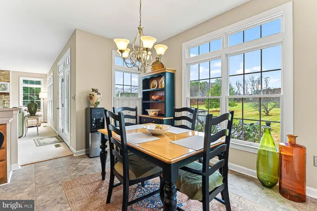 $999,000 | 39854 Canterfield Court, Lovettsville, VA 20180