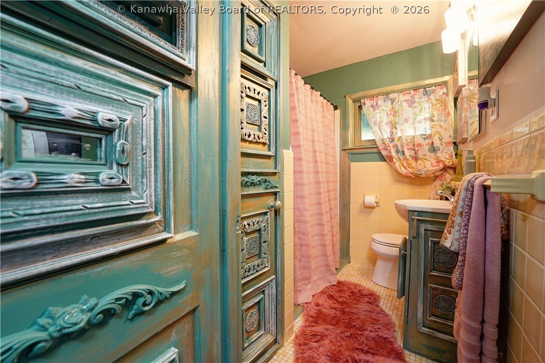 814 Chappell Road Charleston, WV 25304 - Photo 22 of 32 Gallery Image 22