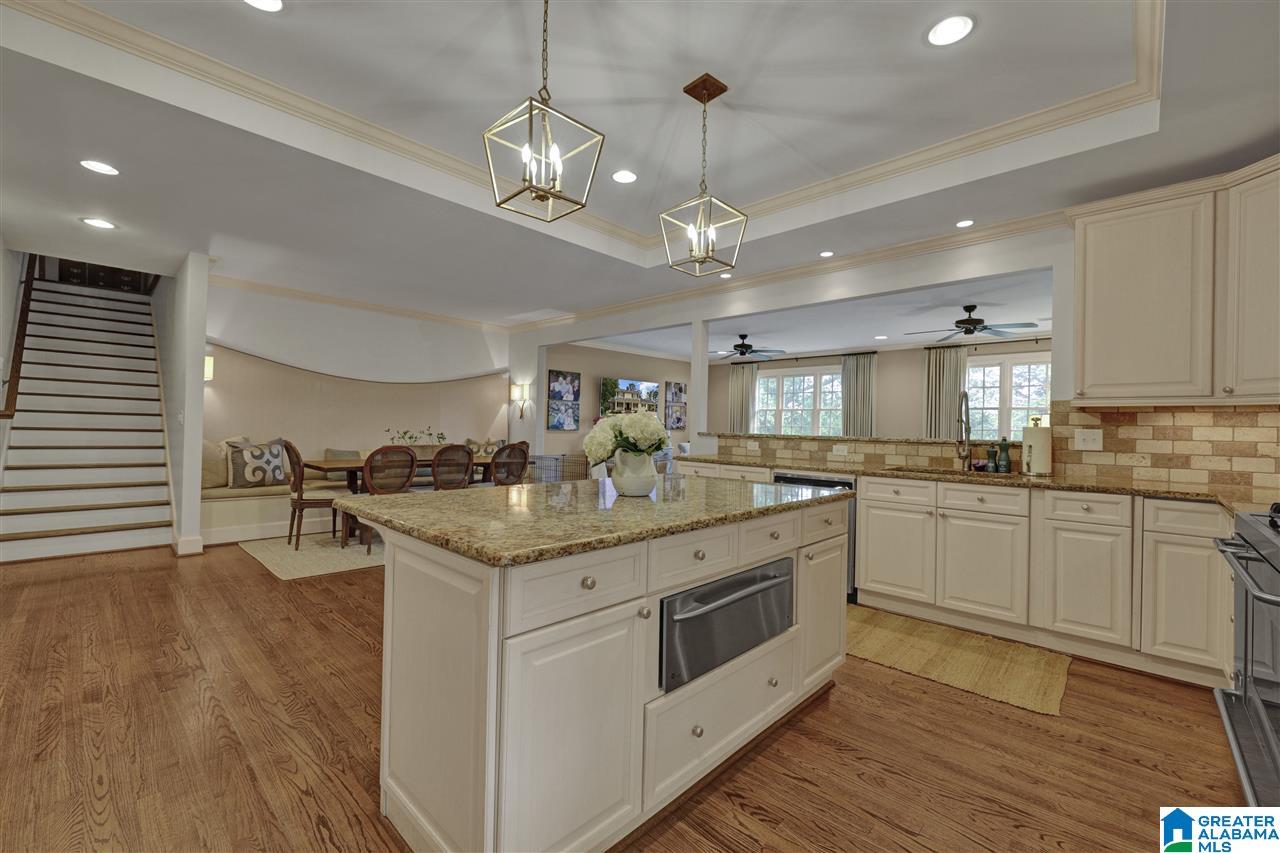 1829 Shades Crest Road Birmingham, AL 35216 - Photo 11 of 50