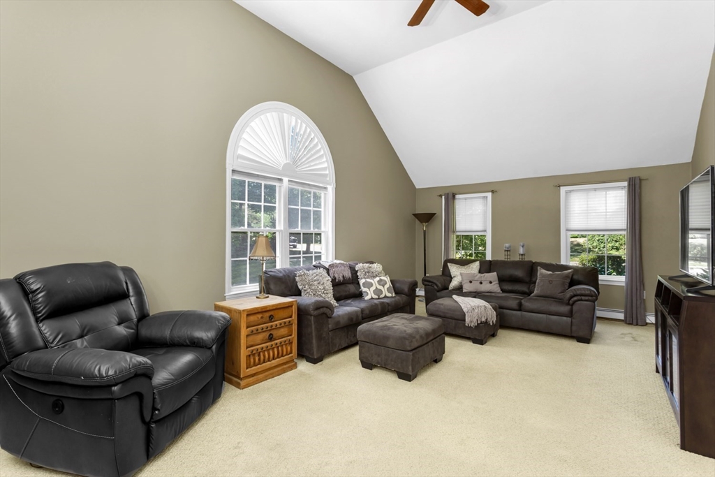 19 Padden Road Franklin, MA 02038 - Photo 17 of 42