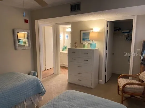 $5,700 | 1001 Benjamin Franklin Drive, Unit 507, Sarasota, FL 34236