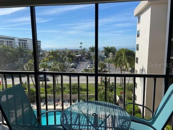 $5,700 | 1001 Benjamin Franklin Drive, Unit 507, Sarasota, FL 34236