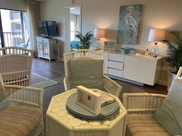 $5,700 | 1001 Benjamin Franklin Drive, Unit 507, Sarasota, FL 34236