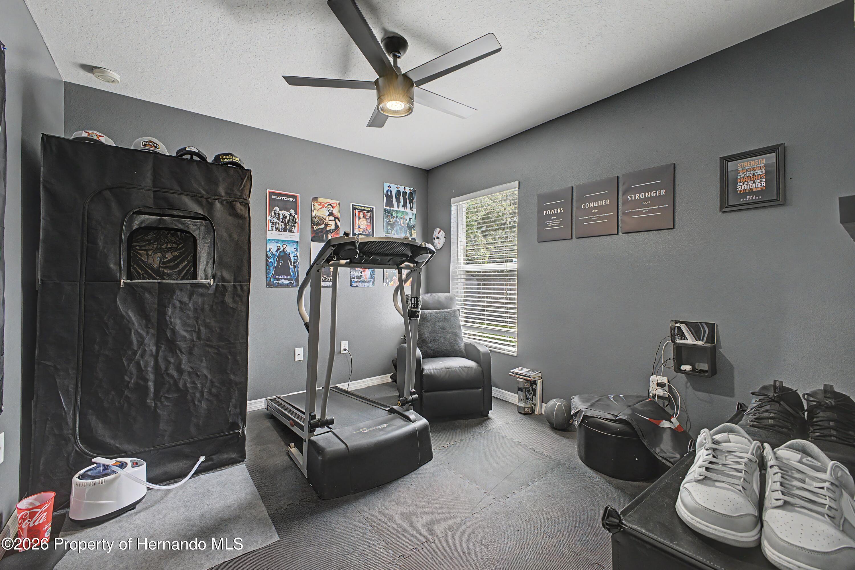 2262 Gaucho Avenue Spring Hill, FL 34608 - Photo 31 of 53 32_5W1A0422