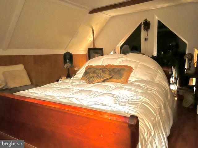 26 Killmon Road Basye, VA 22810 - Photo 18 of 40 Bedroom