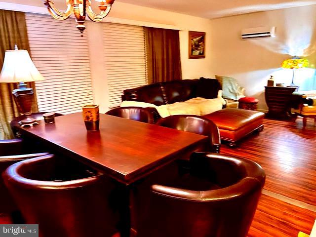 26 Killmon Road Basye, VA 22810 - Photo 8 of 40 Dining